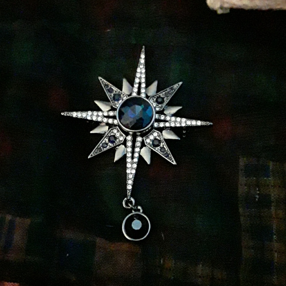 Brooch